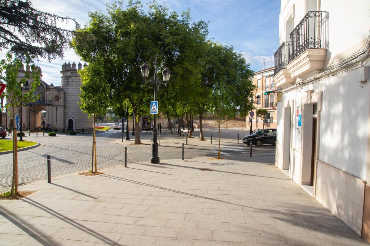 Alojamientos Puerta Palma Con Vistas Y Parking 바다호스 외부 사진